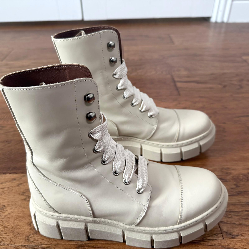 Alohas Chic Edgy Can Can Beige Ankle Combat Boots Women Sz EU 37 US 6.5 W